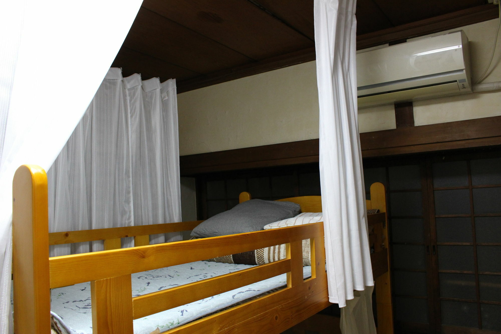 Gomaharu Guesthouse Ōsaka Eksteriør bilde